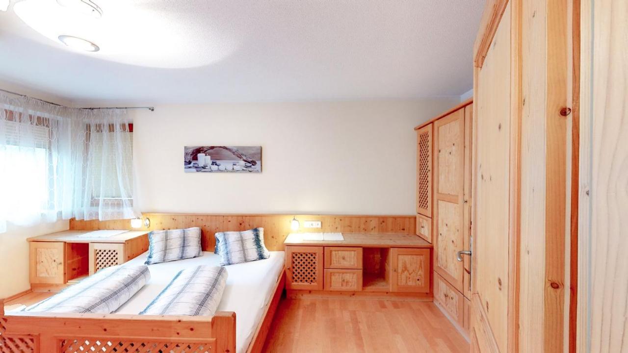 Ferienhaus Monz Pfunds Luaran gambar