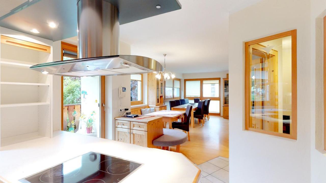 Ferienhaus Monz Pfunds Luaran gambar